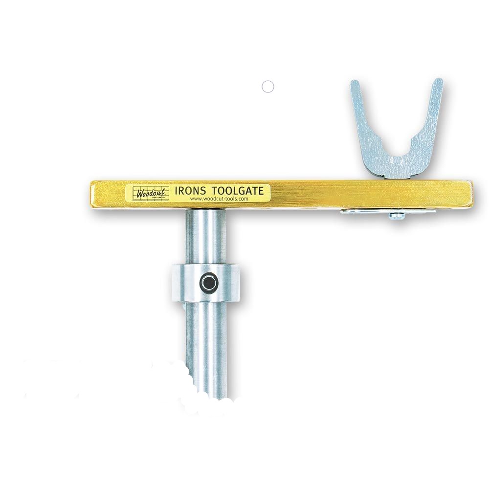 Phil Irons Toolgate  Woodcut